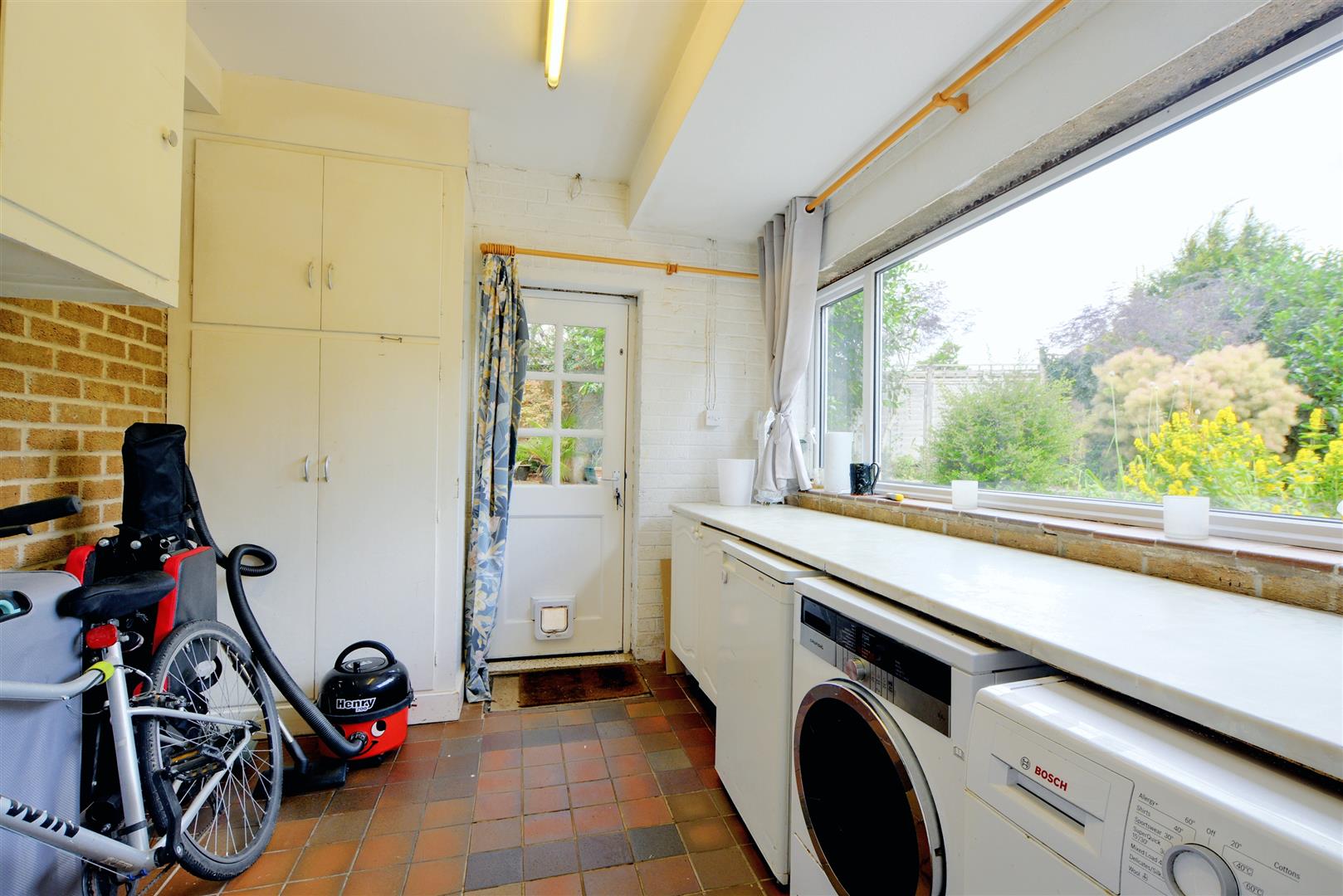 Bramcote Lane, Chilwell Robert Ellis Estate Agents